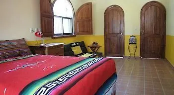 Bed & Breakfast Villa Zenaliza Tulum