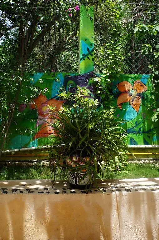 Villa Zenaliza Tulum 3*,  Mexiko